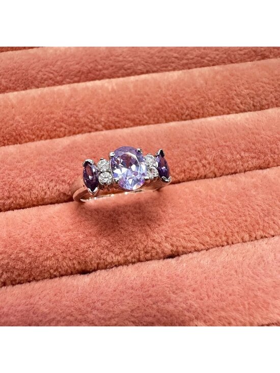 Estate Jewelry - Silver-Tone Ring With Round & Marquise Cut Purple CZ Stones Size 7.5